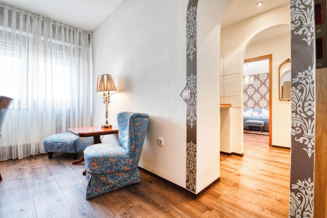 Hotel-Restaurant Central Am Koenigshof Viernheim Zewnętrze zdjęcie